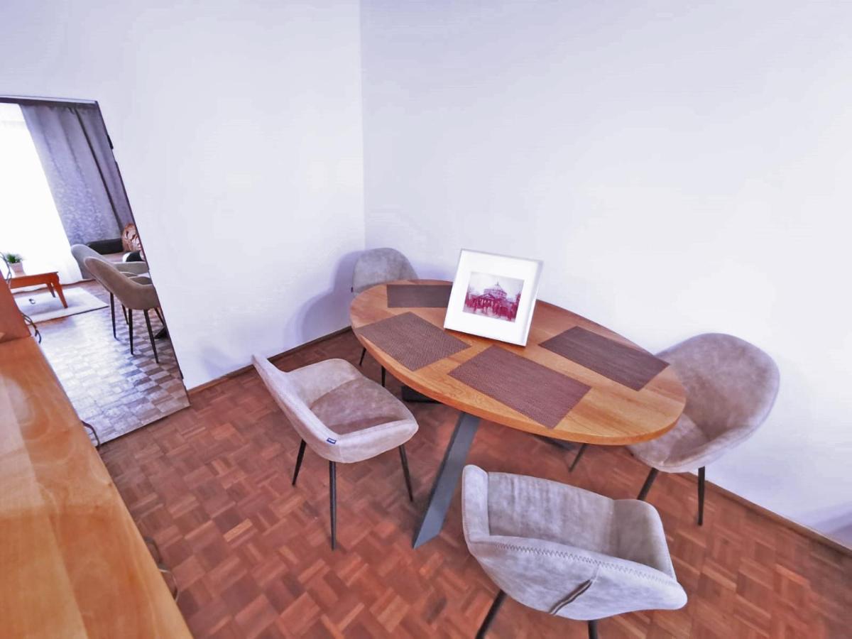 Cozy Apartment Sala Palatului Βουκουρέστι Εξωτερικό φωτογραφία